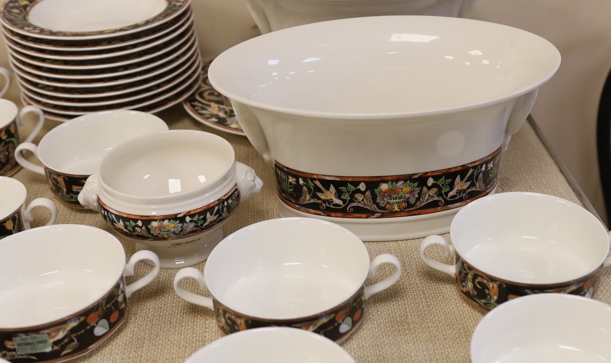 A Villeroy & Boch Intarsia service